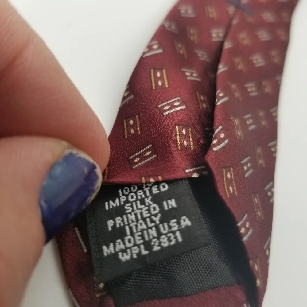 Louis Feraud dark red silk tie with silver and gold pattern